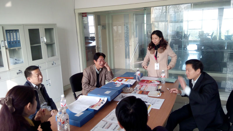 1489131200178087149.jpg 市教育局朱局一行到集团成员单位调研产学研共同体建设情况.jpg
